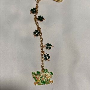 St Patrick’s Day Gold and Green Shamrock Purse Charm